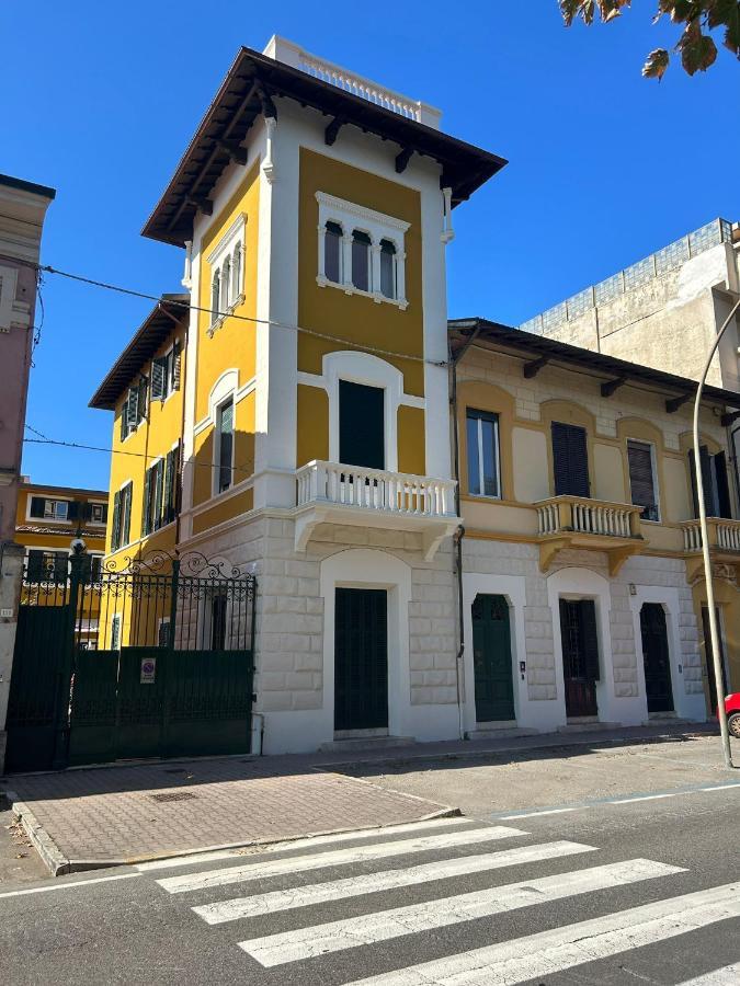 فياريجيو Villa Giulia Bnb المظهر الخارجي الصورة