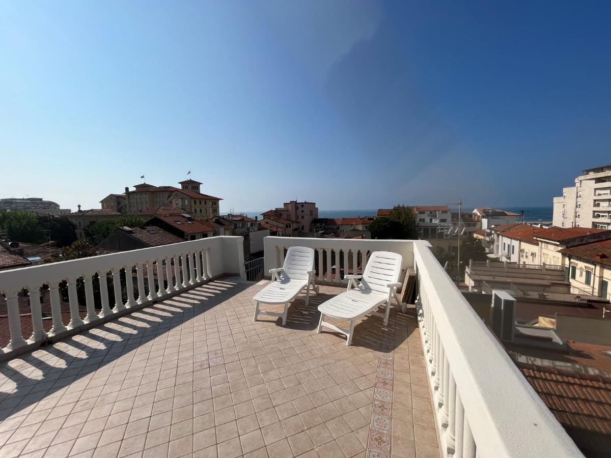 فياريجيو Villa Giulia Bnb المظهر الخارجي الصورة